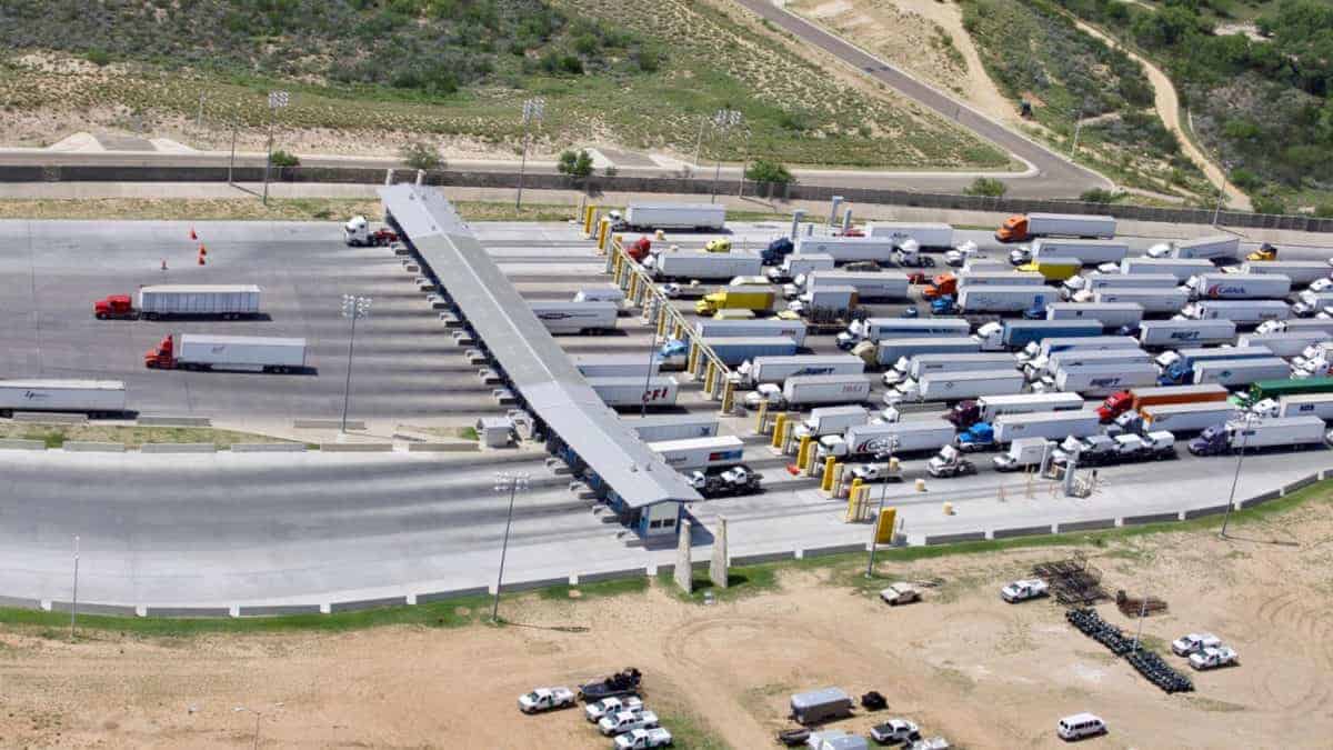 The World Trade Bridge border crossing at Laredo, Texas.